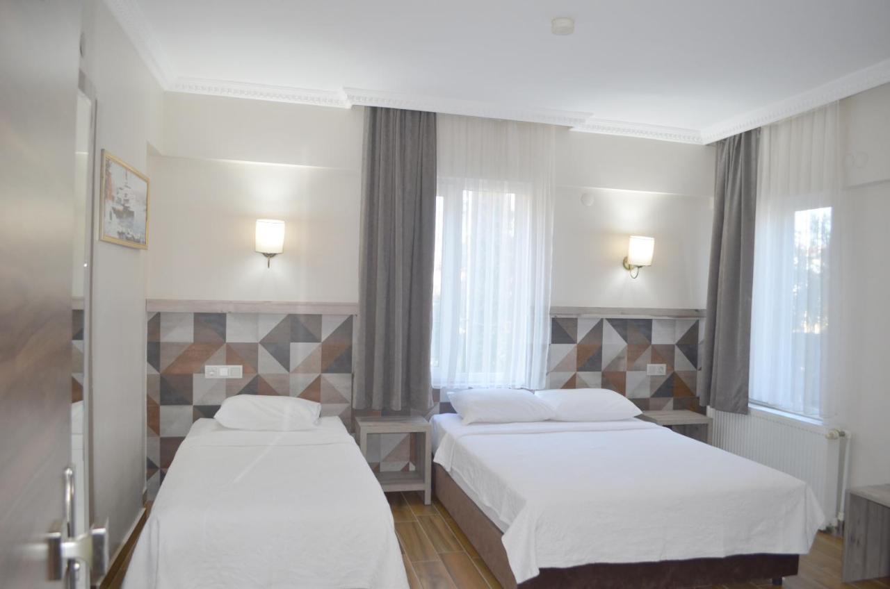 Megas Hotel Ayvalik Room photo